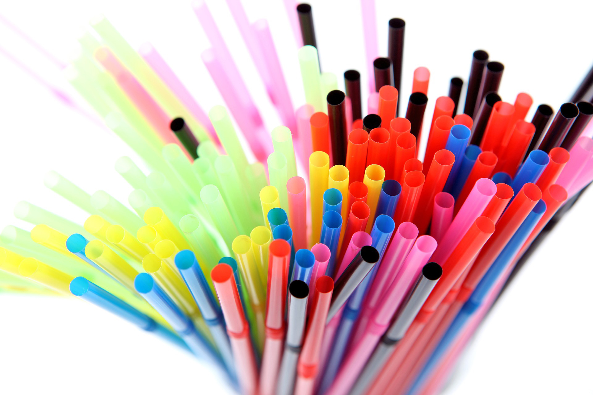 Interdication des pailles en plastique