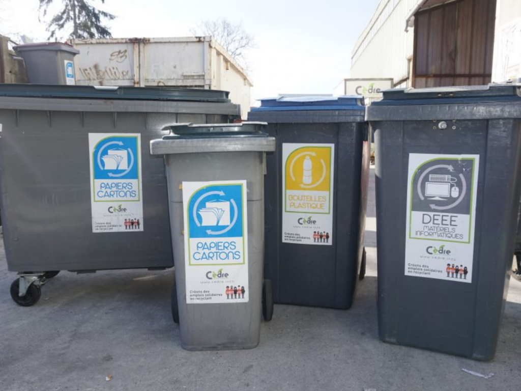 Bacs recyclage Cèdre contenant extérieur poubelle